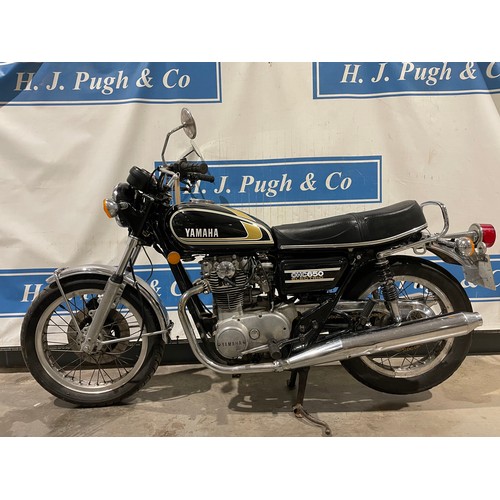 784 - Yamaha XS650 Twin motorcycle. 1975. Recently restored with many new parts including Koni shocks. Imp... 
