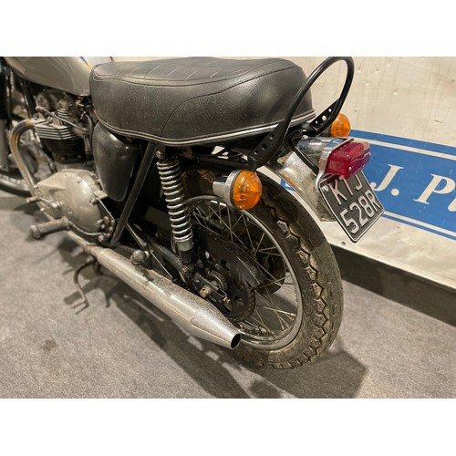 786 - Triumph Tiger 750 motorcycle. 736cc. 1976. Retro cafe racer style, comes with box of parts to restor... 