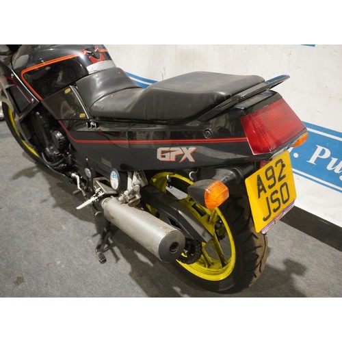 728 - Kawasaki GPX VN 750 Twin motorcycle. 2013. Reg. A92 JSO. V5 and keys