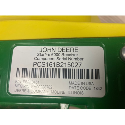 288 - John Deere GPS receiver