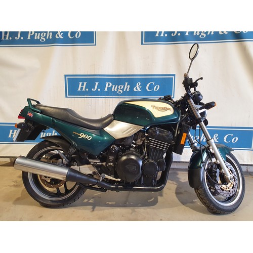 789 - Triumph Trident 900 motorcycle. 1995. Starts on easy start. Good compression. Comes with owners hand... 