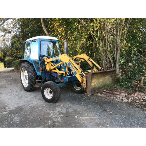 1015 - Ford 5600 tractor with Bomford power loader. Power steering, pick up hitch. Runs and drives. From a ... 