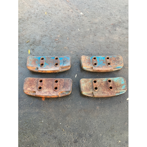 1091 - 4 Fomoco front wafer weights, no damage