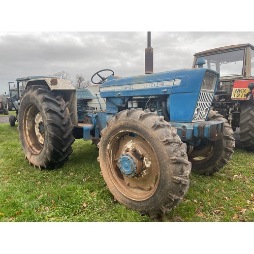 1031A - Ford 5000 Roadless tractor. Runs and drives.