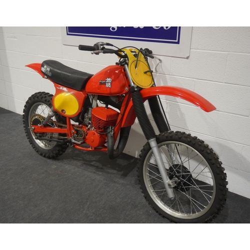776 - Honda CR360R Mugen motorcross bike. Good compression. Well restored. Frame No. MC250R-2107874. Engin... 
