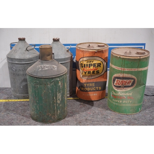 407 - 3- Galvanised 20l fuel cans and 2- Modern 25l fuel cans