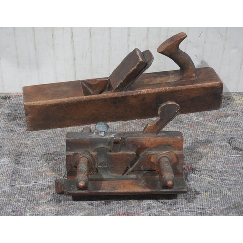 510 - Wood plough plane and smoothing plane