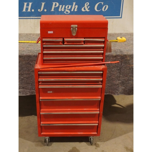 524 - Metal tool chest on wheels