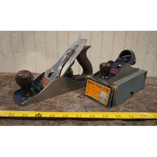 595 - No. 4 1/2 Record plane and No. 0220 block plane in original box