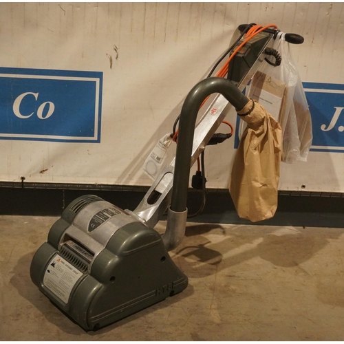 835 - Hiretec HT8 floor sander GWO