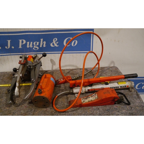 881 - Hydraulic chassis repair and puller kit