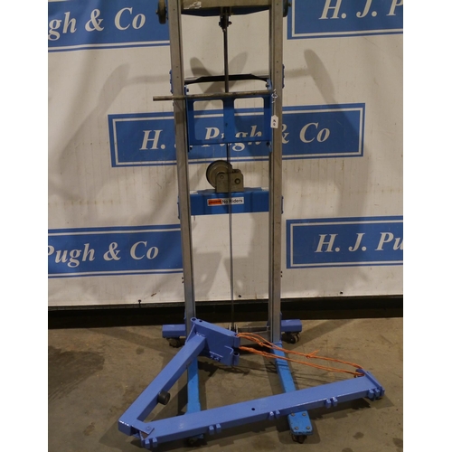 891 - Multi purpose portable lift/hoist