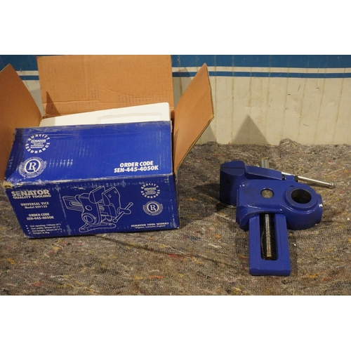 1075 - NOS Senator universal swivel vice