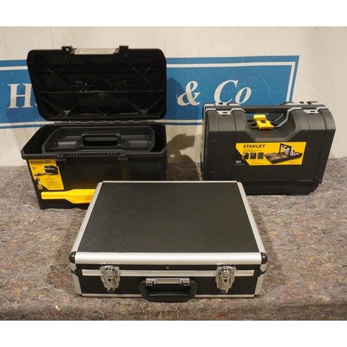 1088 - 2 Stanley toolboxes and flight case