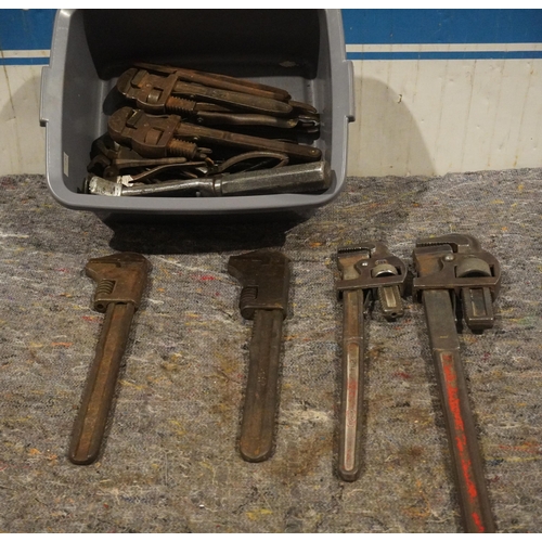 1102 - Box of pliers, pipe wrenches etc