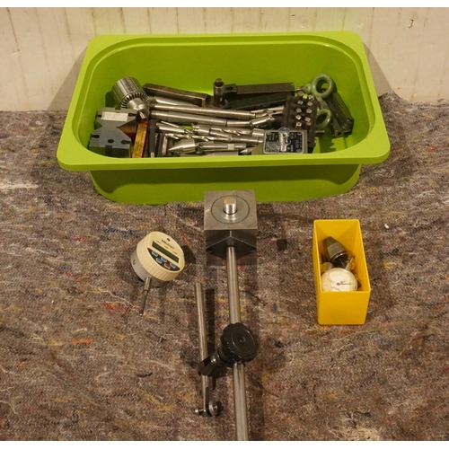 1107 - Tray of engineering tools and tooling