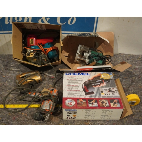 1126 - Assorted power tools to include router, Dremel and drills