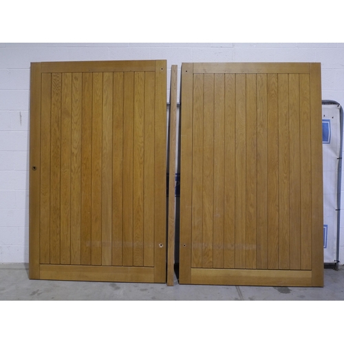 270 - Pair of hardwood oak garage doors 2350x1480mm each