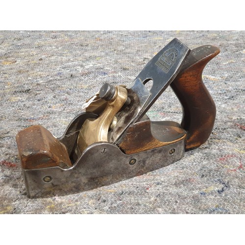 593 - Antique plane with Sorby blade