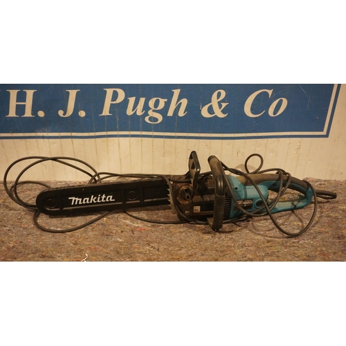 1012 - Makita electric chainsaw