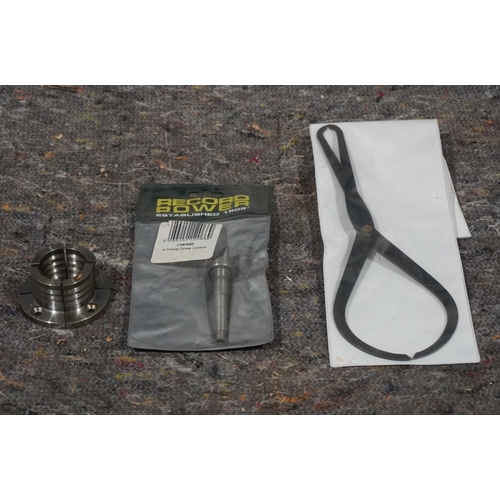 1036 - Vimark 35mm shark jaws, Record 4 prong drive centre and callipers