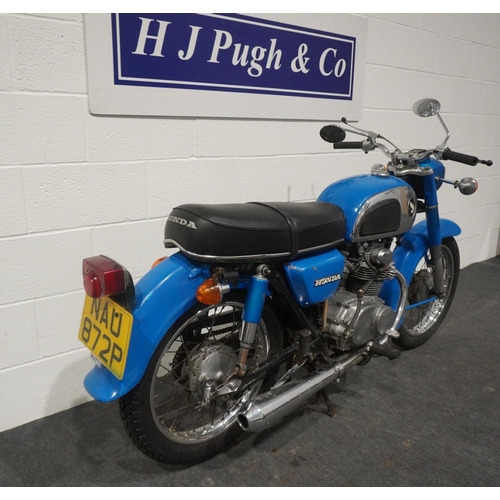 795 - Honda CD175 motorcycle. 174cc. 1976. Fitted with CB175 engine. Runs and rides, new battery. UK bike.... 