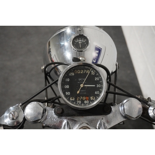 800 - Velocette KSS 350 motorcycle. 1954. With Velocette MAC frame, Velocette KSS 350 ohc short con-rod en... 