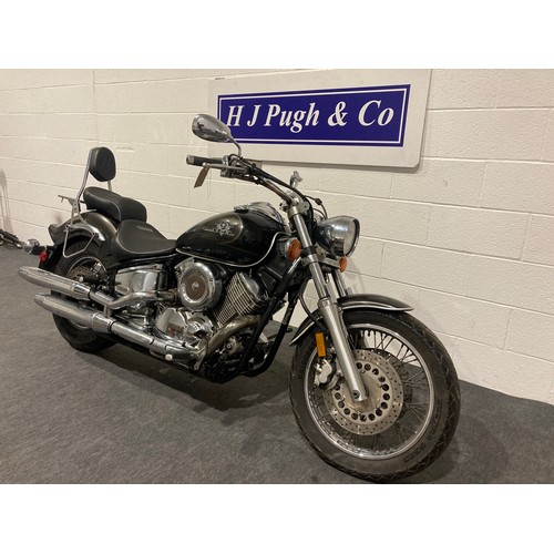 803 - Yamaha Dragstar 1100cc motorcycle. 2003. Runs but needs attention. Needs rear tyre, rear calliper ov... 