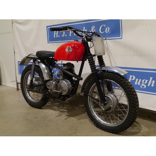 804 - James 197 Villiers motorcycle in trials trim. Needs fuel tap but runs off separate fuels supply. Hag... 