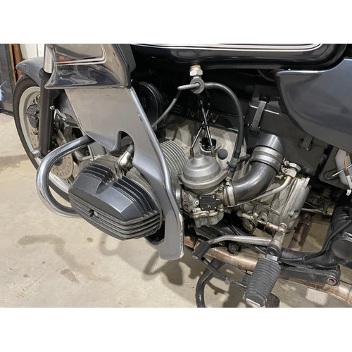 730 - BMW R100 RT Classic motorcycle. 1995. 980cc. Frame no. 0470153 Engine no. 02950024. This was one of ... 