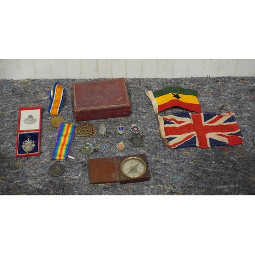 586 - WWI Medal set to include Great War Medal for Private GH Jones and silver medals