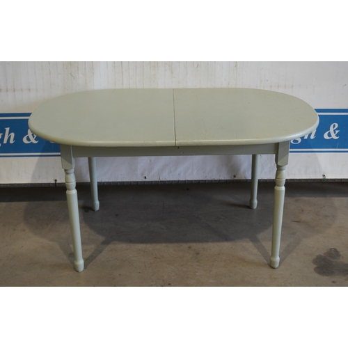 115 - Extending painted pine kitchen table 36x57