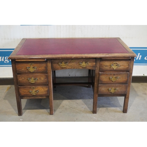 121 - Twin pedestal desk with leather top 30x30x53