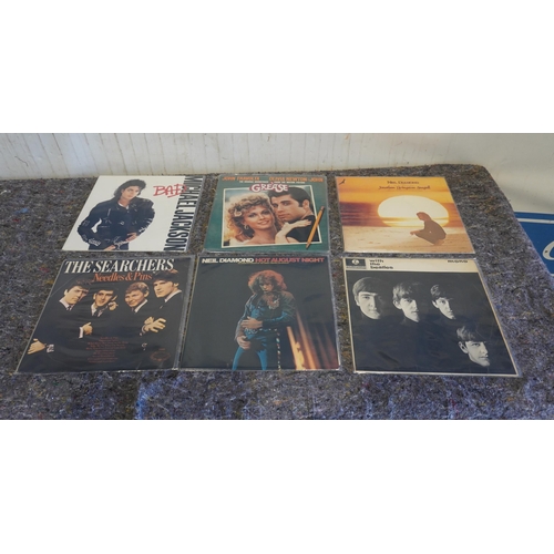 603 - 6 Vinyl albums to include Michael Jackson and the Beatles