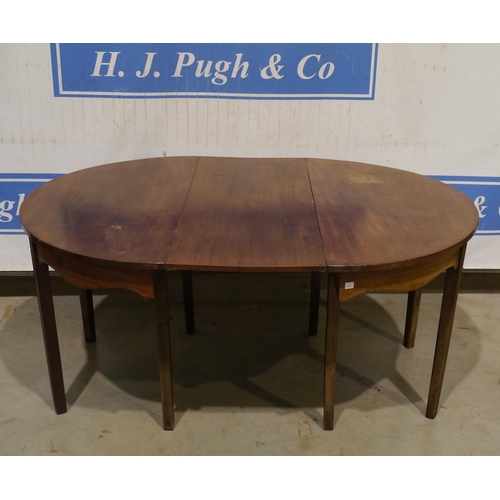 172 - Pair of demi lune tables with central leaf 60x43