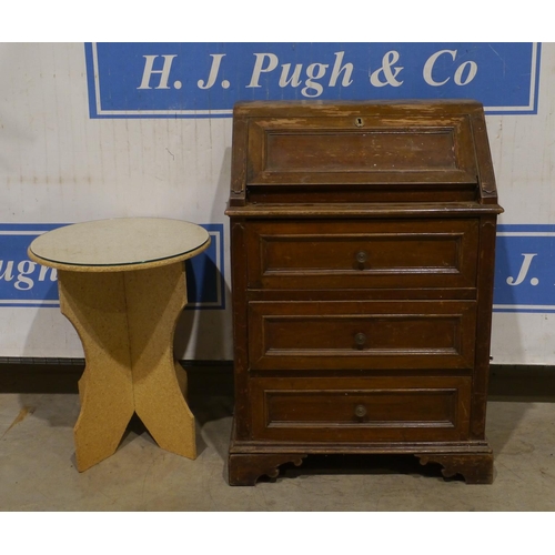 163 - Oak bureau 39x26