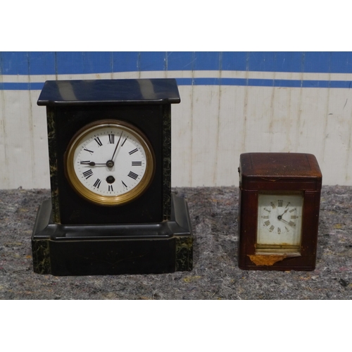 538 - 2 Mantle clocks