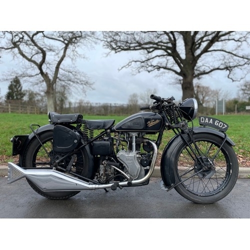 817 - Velocette MAC motorcycle. 1938. 350cc. 4 Spd manual gearbox. Engine no. 4958. Frame no. 8509. Runs a... 