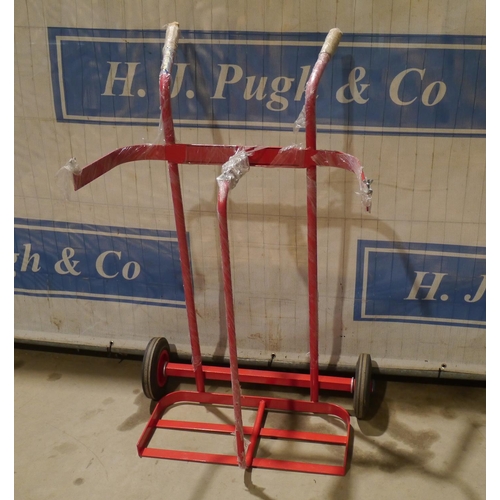 403 - NOS Matlock double cylinder gas trolley