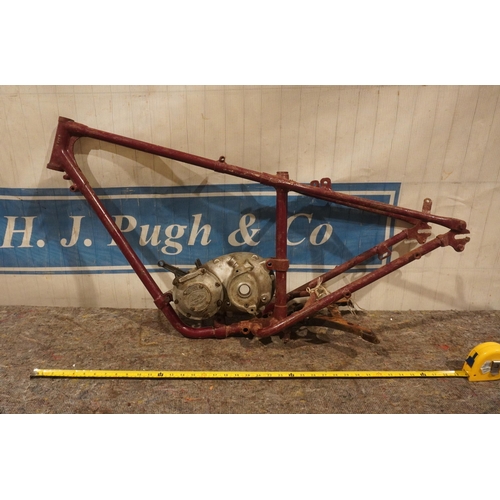 18 - 98cc Sun Hornet frame with part engine brake and centre stand