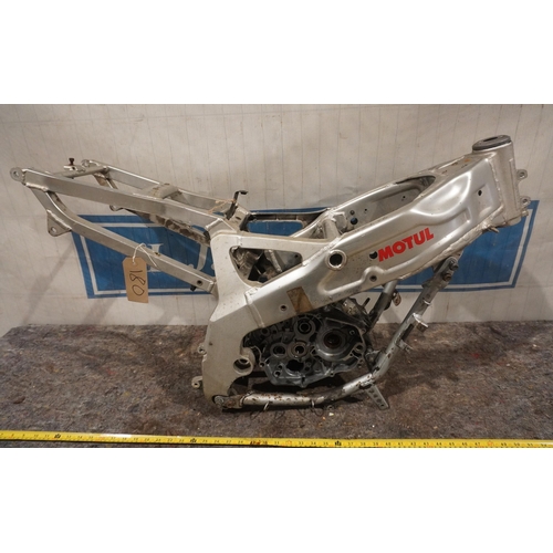 180 - Yamaha TZR125 frame and engine. Matching numbers. V5