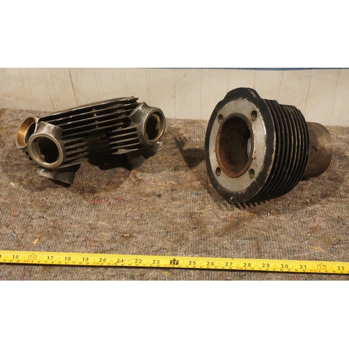 19 - Vincent cylinder head barrel and piston