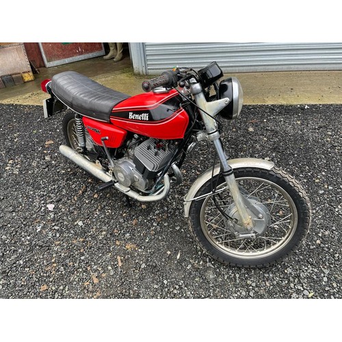 823 - Benelli 125 motorcycle, 1980. Previously restored and stored ever since. Good compression. Reg EBB 5... 