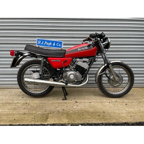 824 - Benelli 250 2C motorcycle. Previously restored and stored for several years. Good compression. No do... 