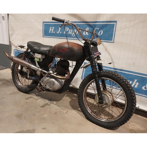 830 - Francis Barnett motocross scrambler. From private collection. Good compression. No docs