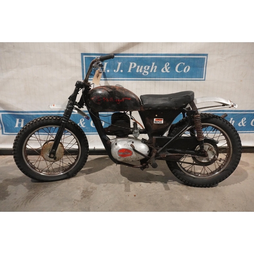 830 - Francis Barnett motocross scrambler. From private collection. Good compression. No docs