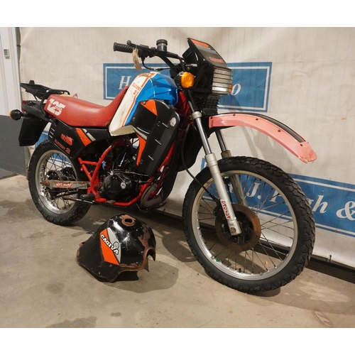 834 - Cajiva Elefant 2, 125cc. Italian import with NOVA. Engine turns over with good compression