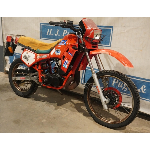 836 - Aprillia ETX 125 motorcycle. Italian import with NOVA and Rotax 125 engine. Turns over with good com... 