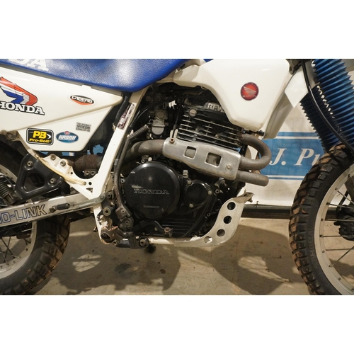 840 - Honda XL motorcycle. 591cc. 1987. Runs and rides. Italian import. MOT till 16.4.22. Reg. E792 BKM. V... 