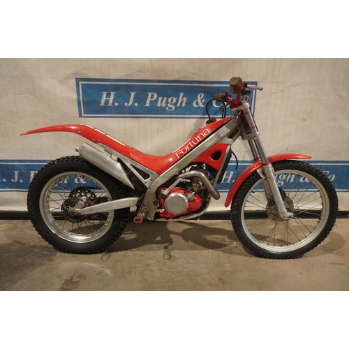 849 - Gas Gas 250cc Trials bike. 1995. Runs. No docs